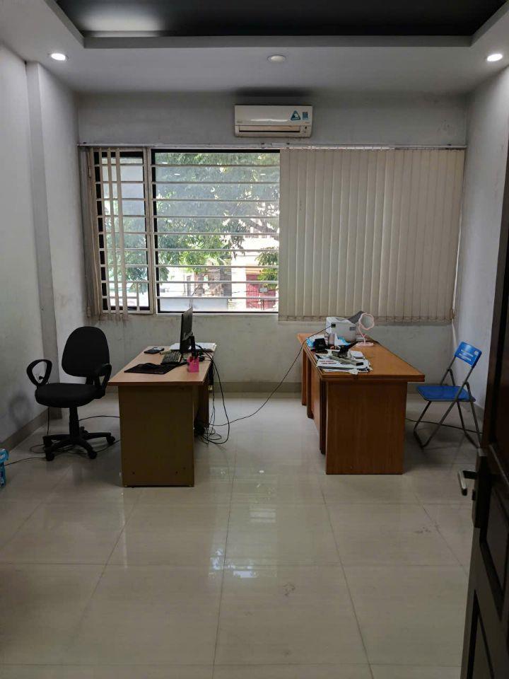 Nhà mặt phố chính quận Nam Từ Liêm Hà Nội mà giá chỉ 330 triệu/m2 