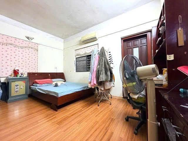Cho thuê chung cư khu ĐTM Mỹ Đình 82 2PN 2WC giá 10 triệu