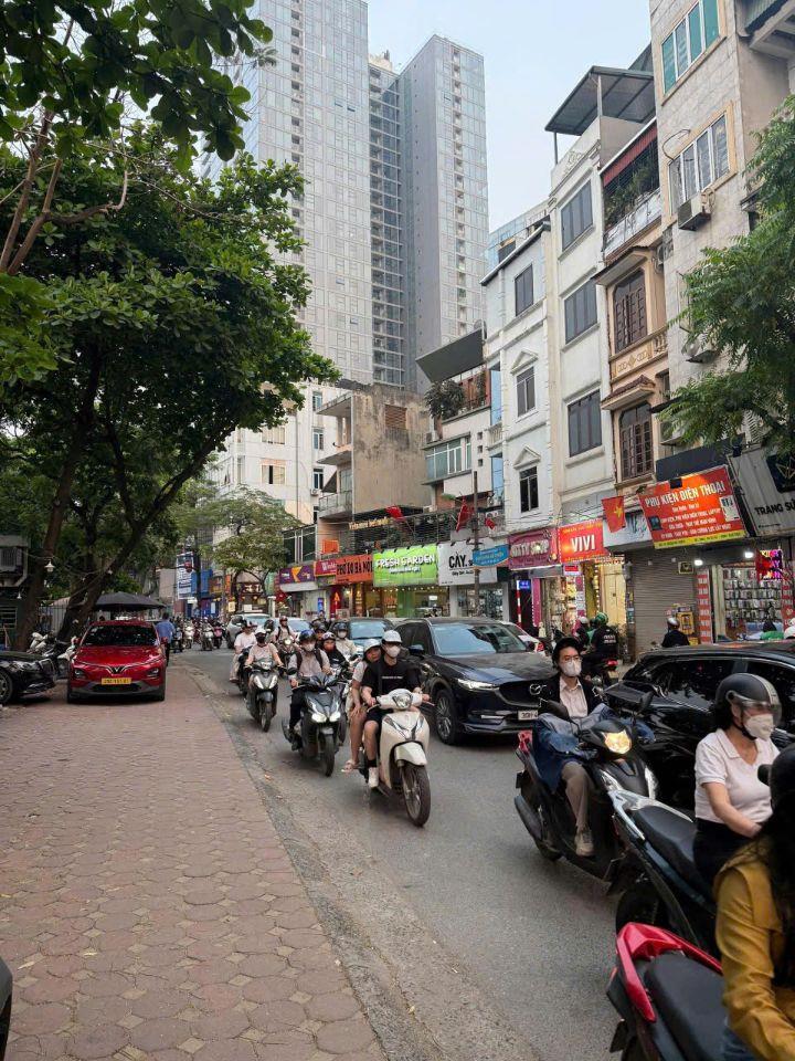 Cho thuê MBKD mặt Phố Doãn Kế Thiện Cầu Giấy giá 13 triệu