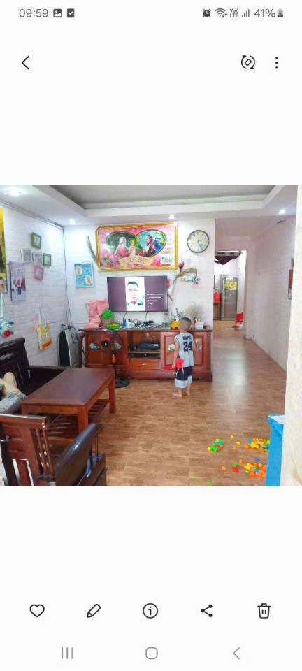 Cho thuê căn hộ TT Mai Dịch Tầng 1 80m2 2PN NT cơ bản giá 7.5 tr