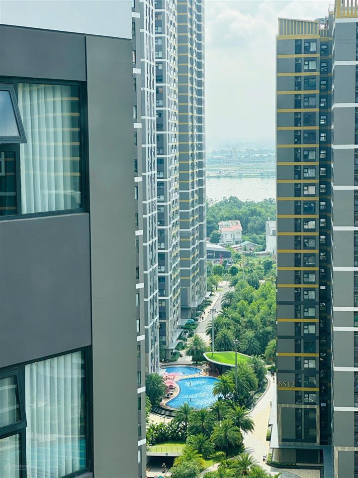 Chính chủ cho thuê bs8 beverly solari, 2pn 2wc 59m², tầng 19, view golden eagle