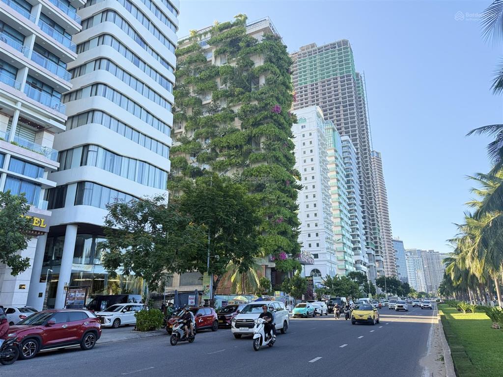 Chuyển nhượng khách sạn 4 sao mặt biển võ nguyên giápđà nẵng