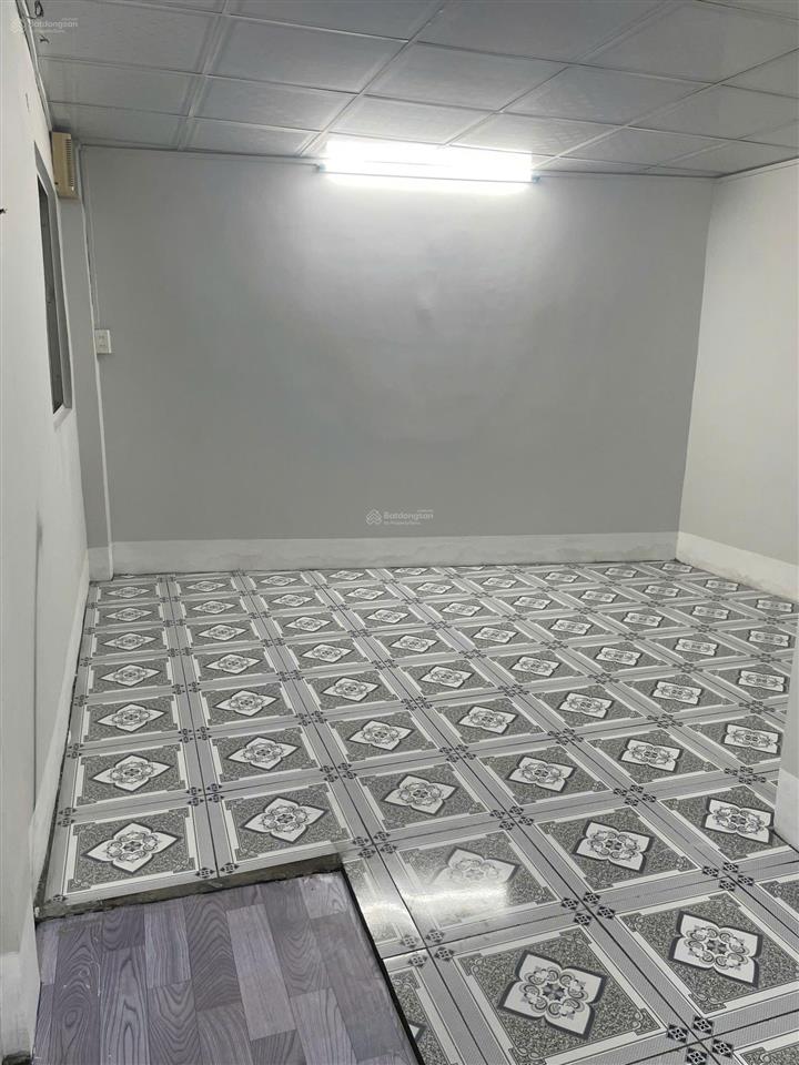 Cc chỉ 3 tỷ tl sát mt huỳnh văn bánh hoặc cho mướn nc 7tr/th
