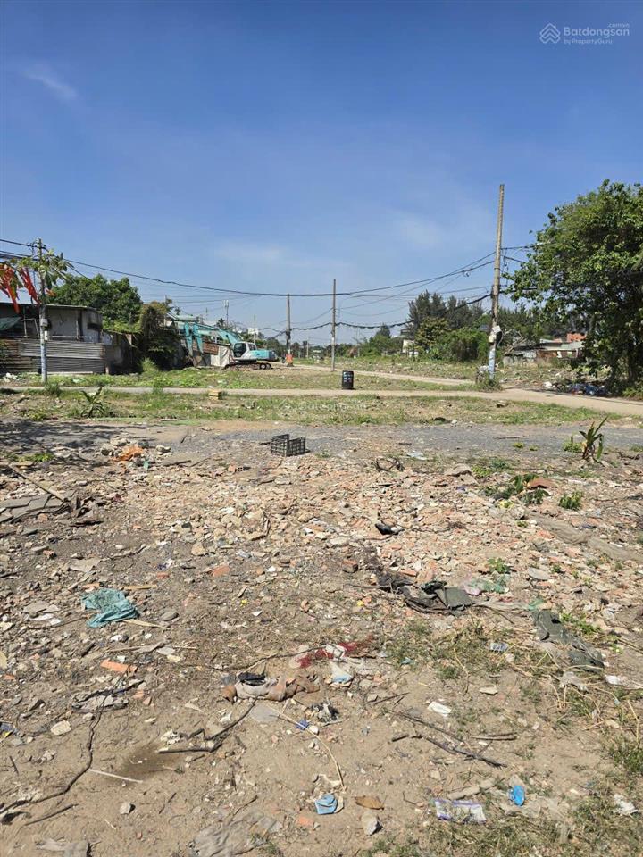 Hàng hiếm mặt đường vành đai 2 ngã 4 trung tâm thủ đức  vị trí đẹp  tiềm năng cao