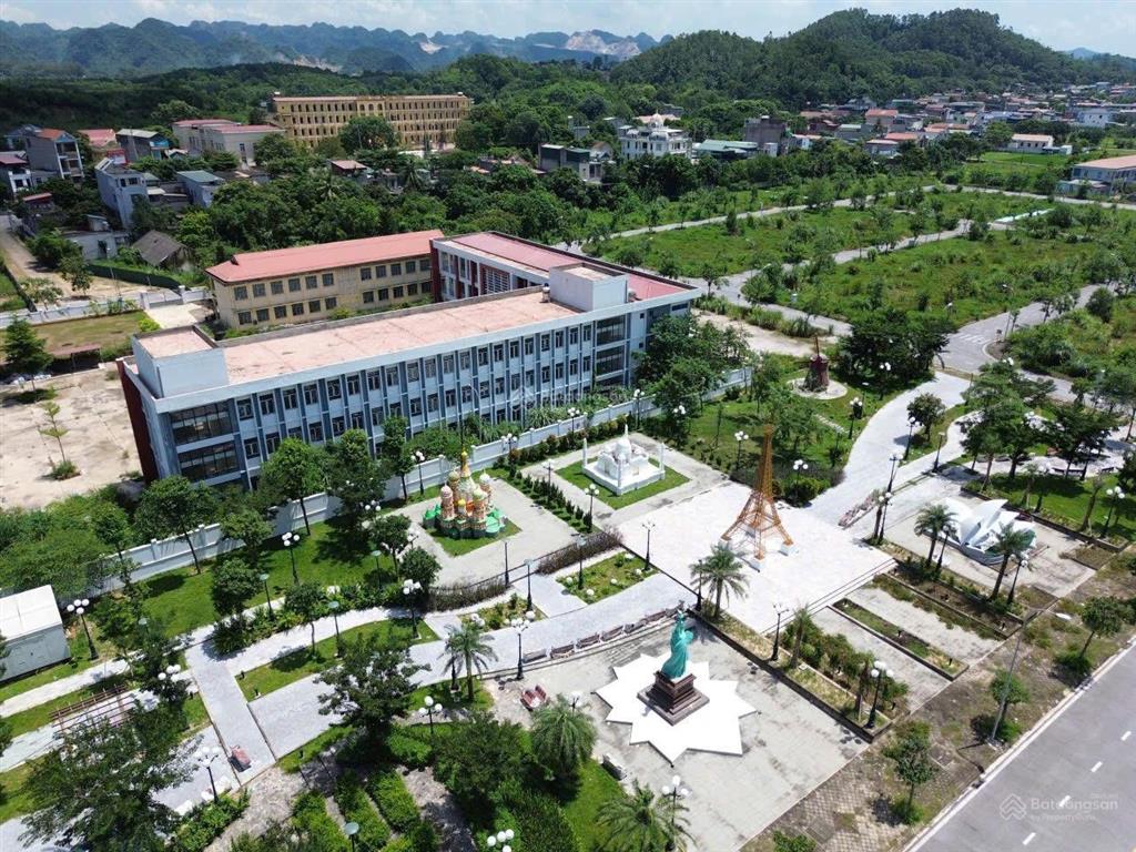 Chính chủ bán lô đất tnr stars bỉm sơn, giá cắt lỗ, diện tích 105m2 ngay gần trường học công viên.