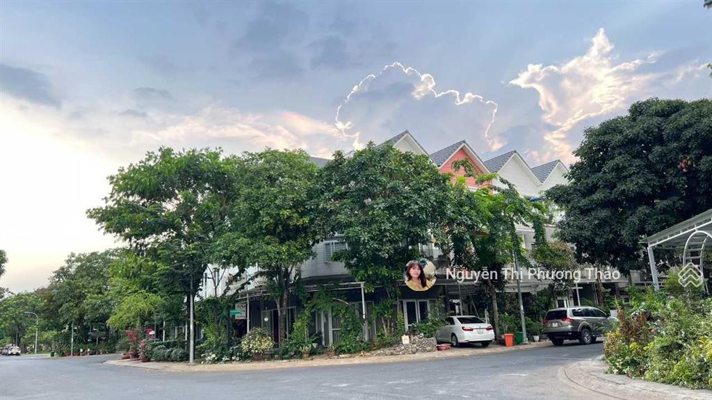 Chính chủ cần bán gấp trong tháng này, giá 36 tỷ đơn lập 360m2 hướng mát mẻ sổ sẵn 0979 940 ***