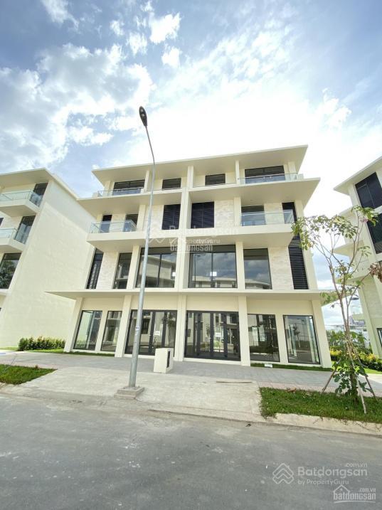 Kẹt tiền chốt gấp shophouse 1 trệt 1 lửng 2 lầu 170m2 chỉ 25 tỷ hot rẻ nhất thị trường 0979 940 ***