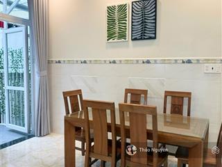 Chính chủ gửi bán 11,5 tỷ nhà phố giai đoạn 2 full nt 0979 940 *** em thảo nguyên