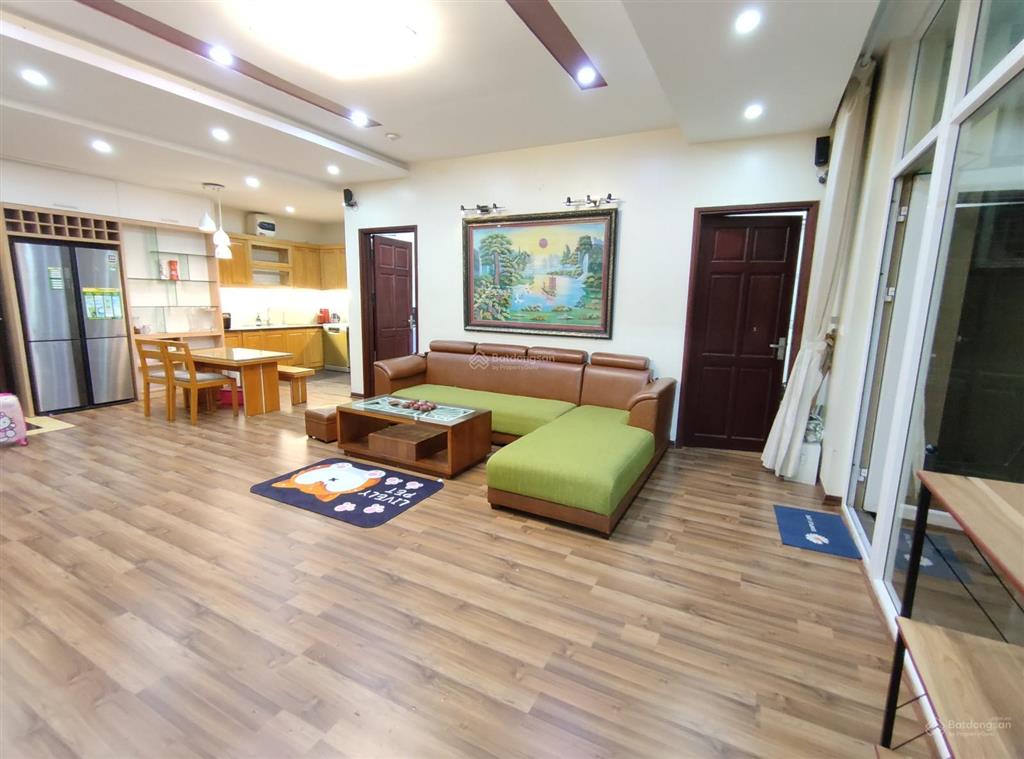 Cc cho thuê căn góc hướng nam tầng 20 diện tích 134m2 siêu đẹp dream town