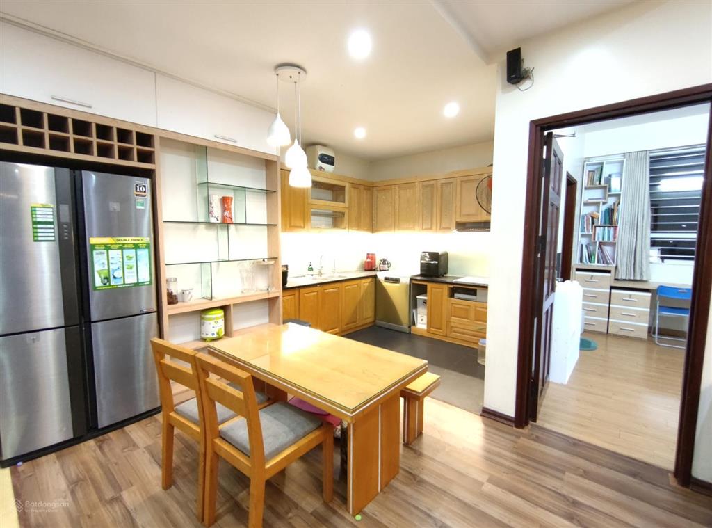Cc cho thuê căn góc hướng nam tầng 20 diện tích 134m2 siêu đẹp dream town