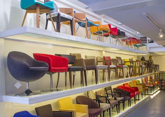 Cho thuê nhà 3.500m2 mặt phố cầu giấy trần cao và rất thoáng