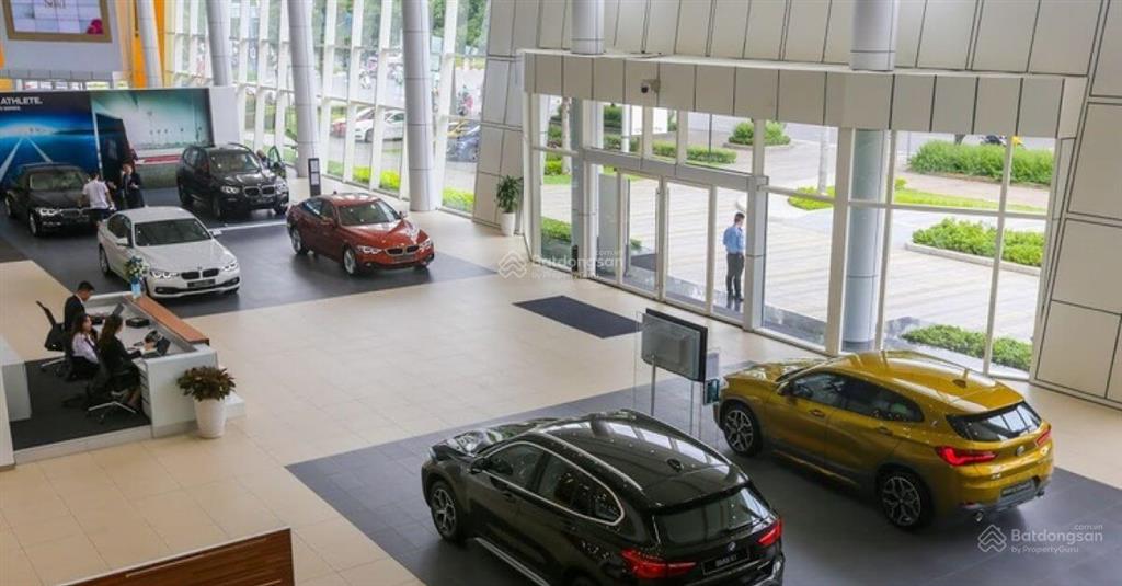 Cho thuê showroom siêu thị 1.300m2 x 3 tầng mặt tiền 80m ở cầu diễn gần hồ tùng mậu