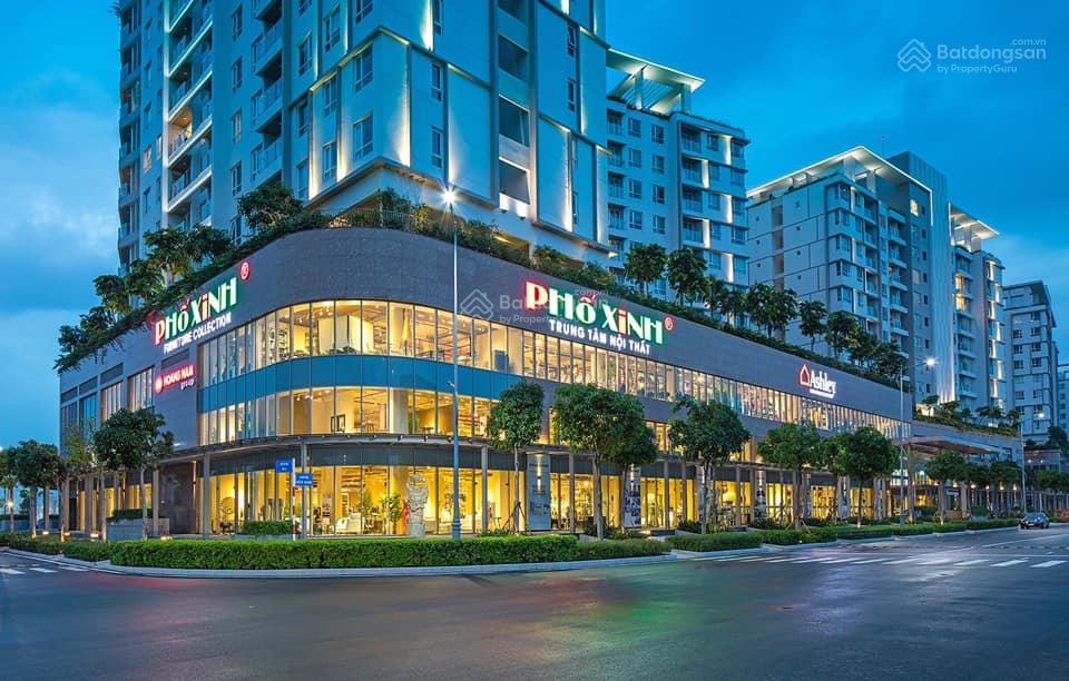 Cho thuê gấp 3.000m2 tầng 1 chcc mới hoàng quốc việt giáp đô thị tây hồ tây