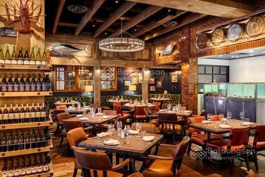 Restaurant đẹp 1.600m2 mặt phố hoàng đạo thúy thnc cho thuê ngay giá hợp lý