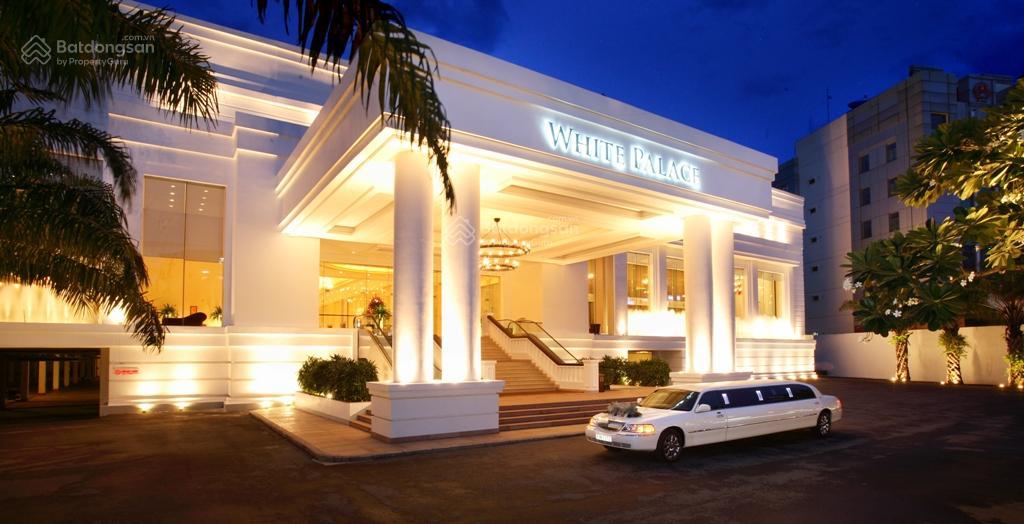 Cho thuê 600m2 mb riêng biệt gần lotte đào tấn & hotel deawoo, trần rất cao, sàn thông và bãi xe