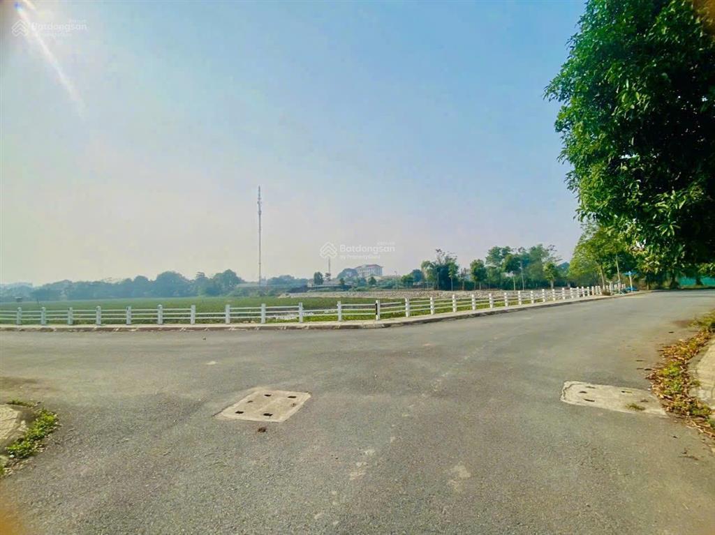 Bán 94,4m2 view hồ sen linh sơn sát công nghệ cao, đh fpt, làng đhqg hòa lạc