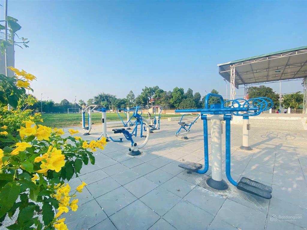 Bán 60,5m2 cổ đông, sơn tây gần làng đhqg, đh fpt hòa lạc giá nhỉnh 2 tỷ/lô
