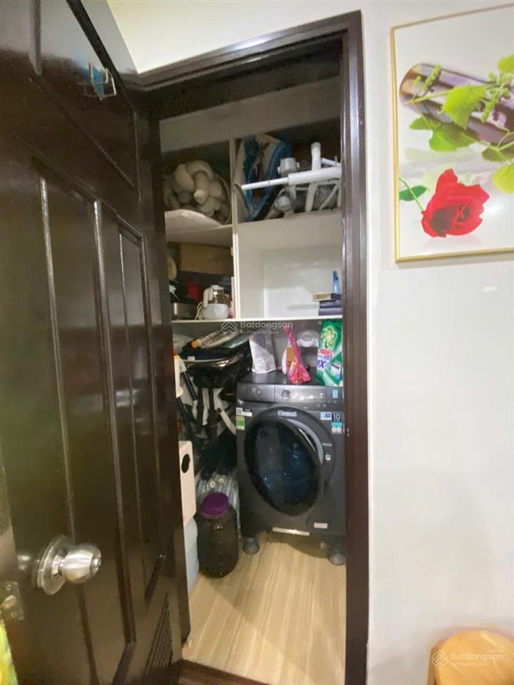 Căn hoa hậu view hồ tầng 19 3pn 2wc tại ngọc khánh plaza số 1 phạm huy thông ba đình