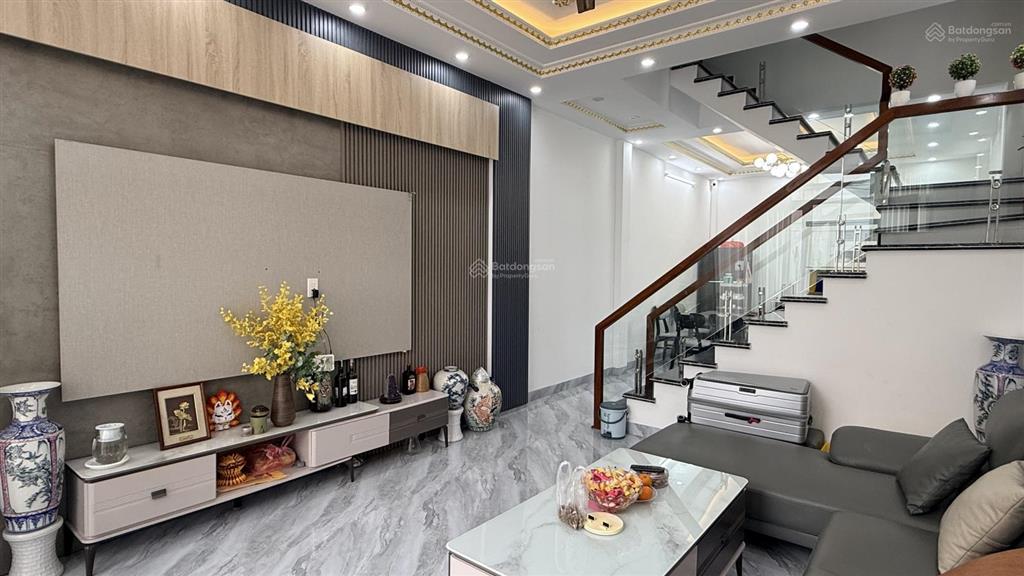 Nhà phố tuyến 2 thiên lôi ô tô vào, vĩnh niệm, lê chân, hp