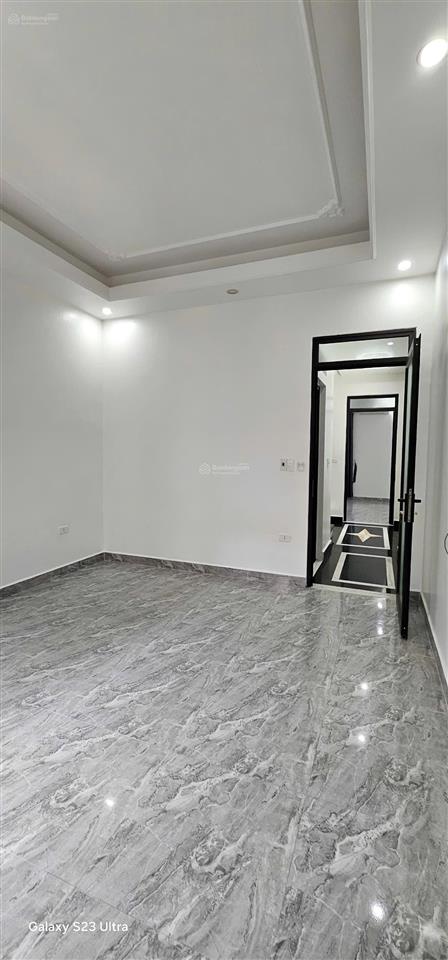 Nhà phố thiên lôi ô tô đỗ cửa, vĩnh niệm, lê chân, hải phòng