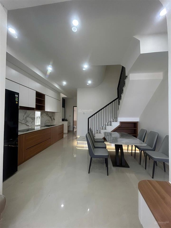 Nhà diên an 2 mê đúc kiên cố, thiết kế hiện đại, nội thất cao cấp, sổ sẵn, đường ô tô, giá 2,85 tỷ