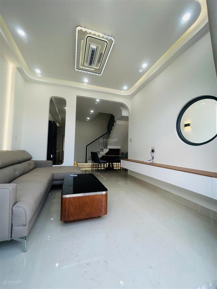 Nhà diên an 2 mê đúc kiên cố, thiết kế hiện đại, nội thất cao cấp, sổ sẵn, đường ô tô, giá 2,85 tỷ