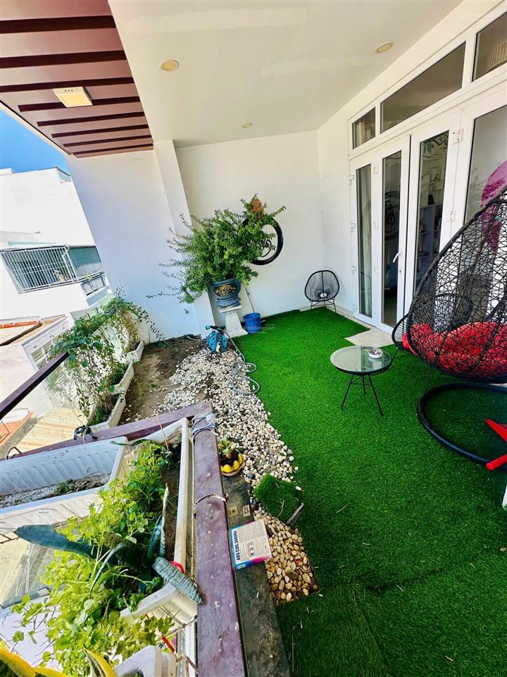 Bán nhà trung tâm nha trang, 5 phút ra biển, có dòng tiền sẵn, pháp lý chuẩn, gần siêu thị co. op