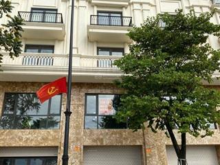 Bán shophouse 5 tầng , làn 1 mặt đường tl 286 kimdo yên phong . sổ đỏ cá nhân.