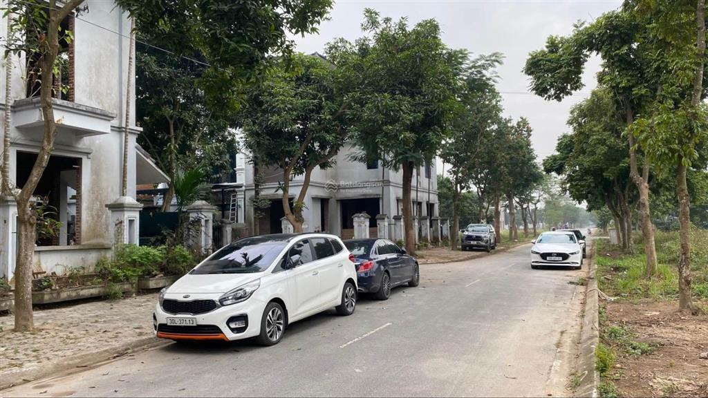 Biệt thự nam từ sơn giáp ranh hà nội.giá lò so nén.