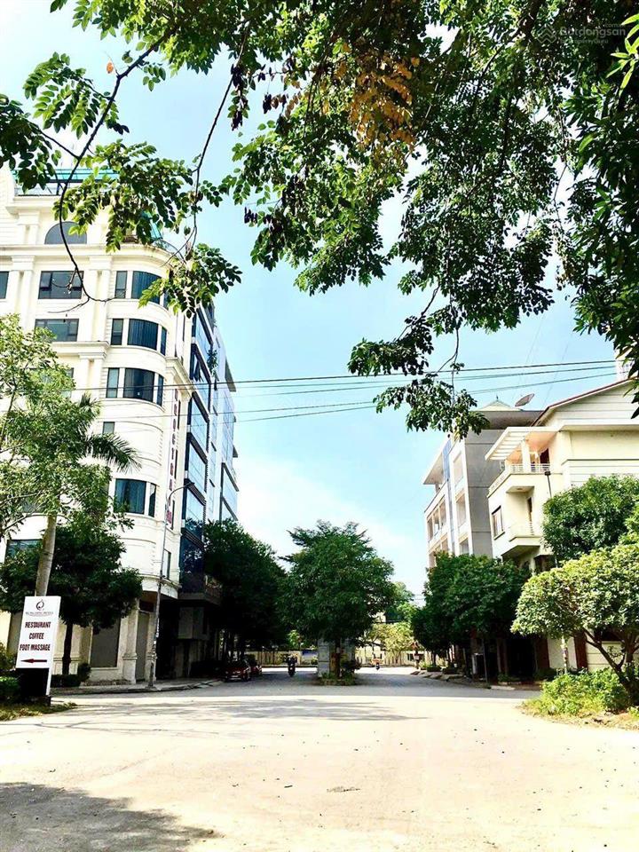 Đất đẹp 107,3 m2 mặt 6,5m (rất hiếm) trung tâm từ sơn.
