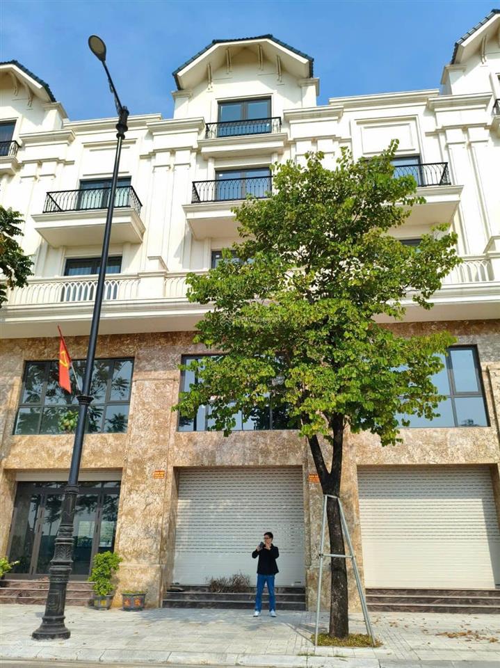 Bán căn shophouse 5 tầng mặt đường tl286 kim đô yên phong qh rộng 50m