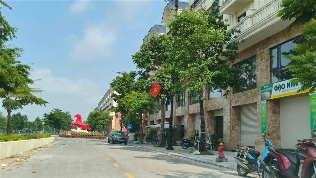 Bán căn shophouse 5 tầng mặt đường tl286 kim đô yên phong qh rộng 50m
