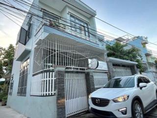 Giá rẻ  bán nhà 2 tầng , góc 2 mặt tiền đường ô tô , gần siêu thị copmax , giá 3 tỷ 900 triệu