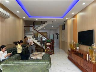 E xuân bán nhà 4 tầng đường số 2 tại phường phước long , giá 7 tỷ 900 triệu . sổ hoàn công