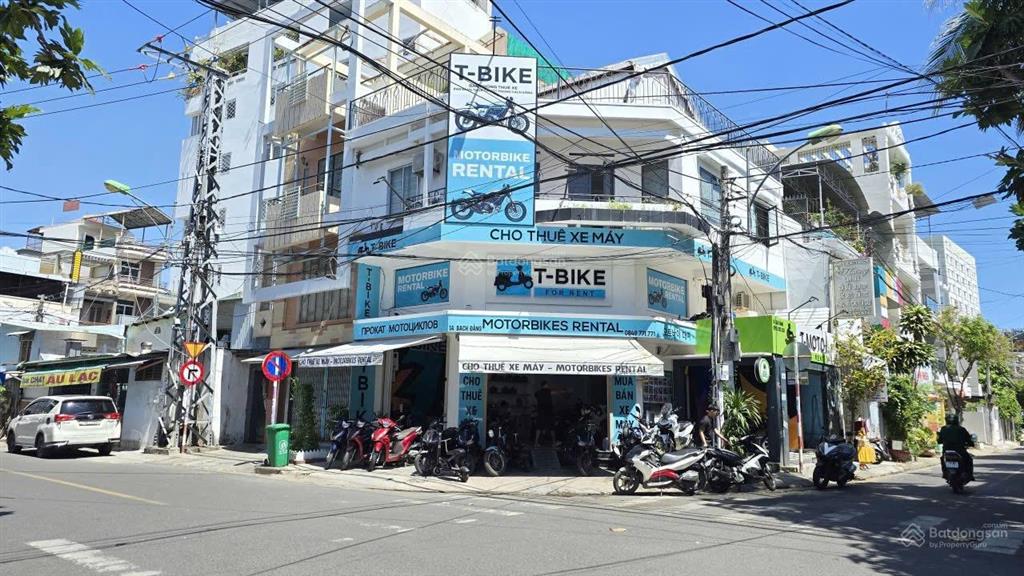 E xuân bán nhà 3 tầng góc 2 mặt tiền đường bạch đằng , đang cho thuê 23 triệu / tháng