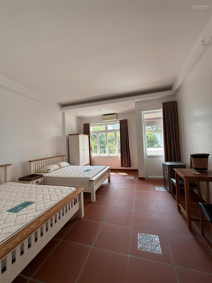 Bán nhà 5 tầng đường lê thanh nghị cách bãi tắm 500m , giá 12 tỷ