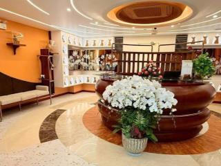 Bán khách sạn 1 tầng hầm 9 tầng nổi tại khu phố tây nha trang , cách biển 400m