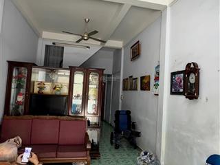 Bán nhà 3 tầng đường lạc long quân , giá 7 tỷ 200 triệu