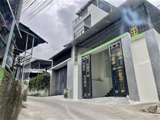 Bán nhà 2 tầng đường rộng 5m cách biển 2km, giá 4 tỷ tại đường xóm còi, phường bắc nha trang