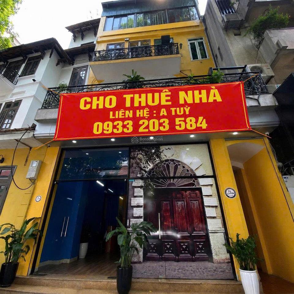 Mbkd nhà hàng cực đẹp 160m² x 4t lõi phố hai bà trưng