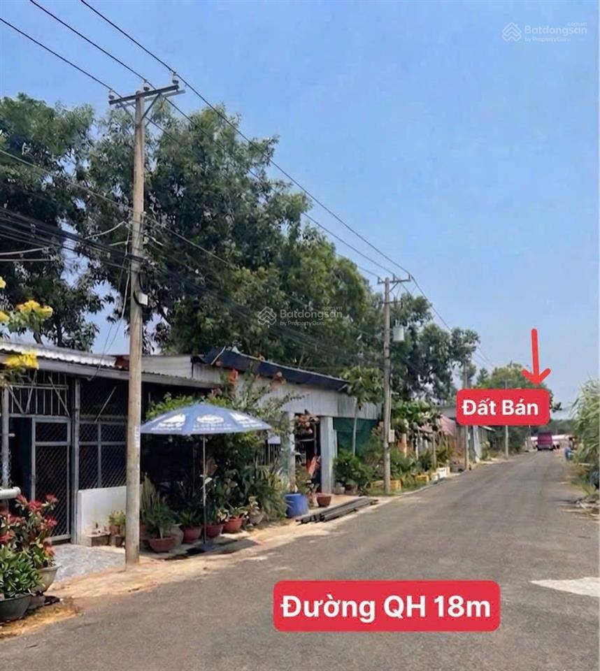Bán đất sát ql13. ngay kcn. giá 290triệu/lô.