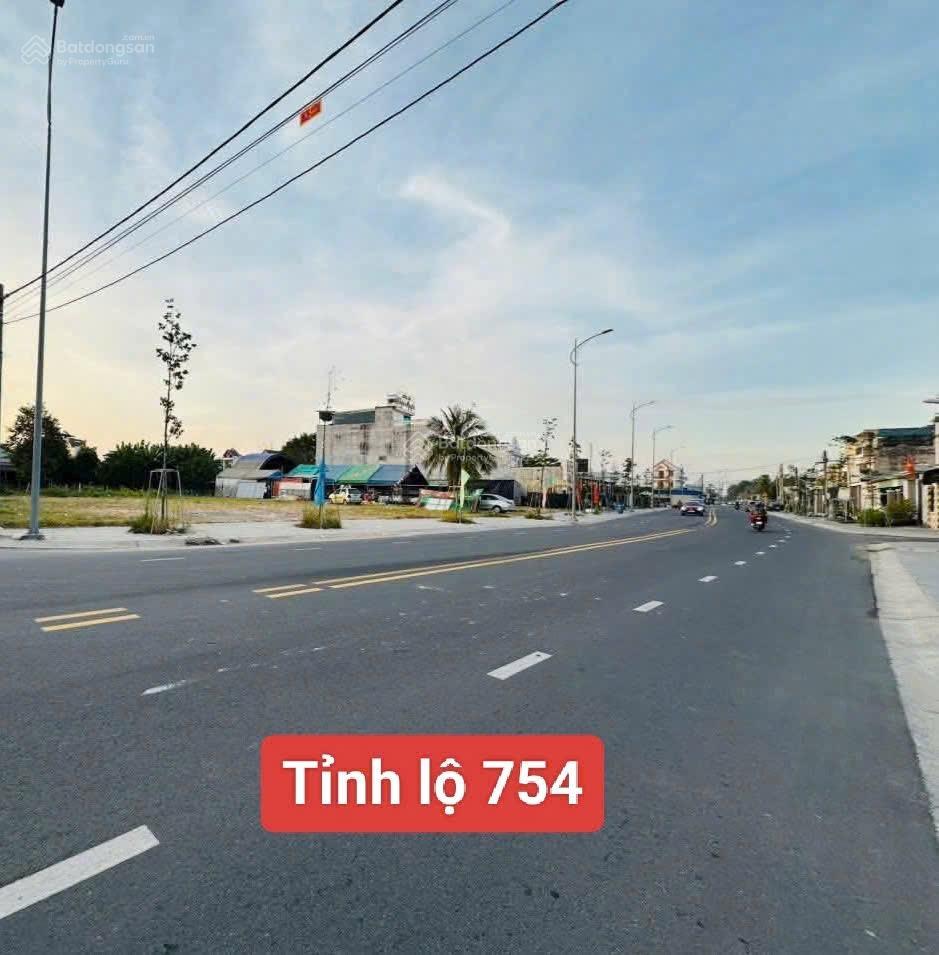 Bán đất sát ql13. ngay kcn. giá 290triệu/lô.
