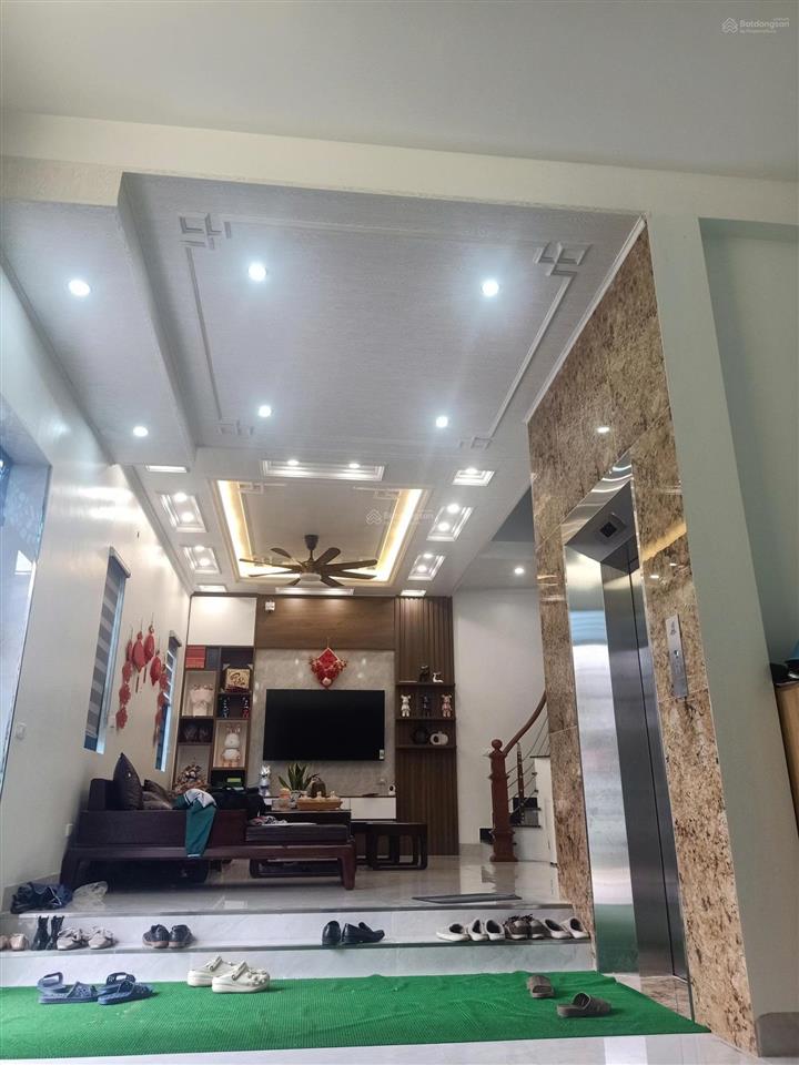Bán gấp nhà 5 tầng chủ xây tâm huyết 4 pn thang máy ô tô tránh thông giá ngon đa tốn gia lâm