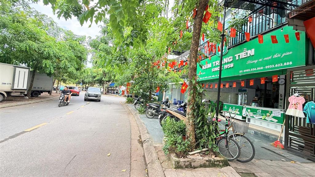 Chủ cần bán nhanh căn nhà vườn khu phân lô quân đội thạch bàn giá tham khảo tốt trong khu vực