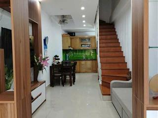 Cần bán gấp căn nhà gần trường chất lượng cao chu văn an, long biên, giá tốt