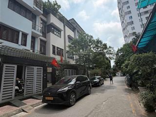 Bán căn nhà đẹp tại khu nhà ở 183 hoàng văn thái ngay ngã tư sở 75m2 4 tầng 30,5 tỷ có thương lượng