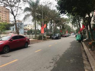 Bán gấp căn nhà tại phố kẻ tạnh, long biên. gần trường chất lượng cao chu văn an c1, c2 long biên