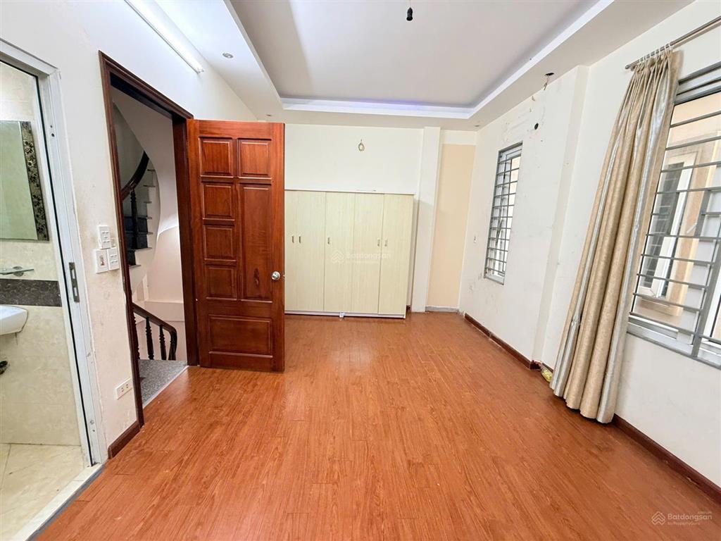 Bán gấp căn nhà ngõ 461 trần khát chân 38m2 giá ngon 8,9 tỷ