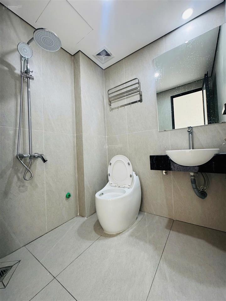 Bán gấp căn nhà tại phố kẻ tạnh giang biên gần trường clc chu văn an 6 tầng thang máy nhỉnh tỷ
