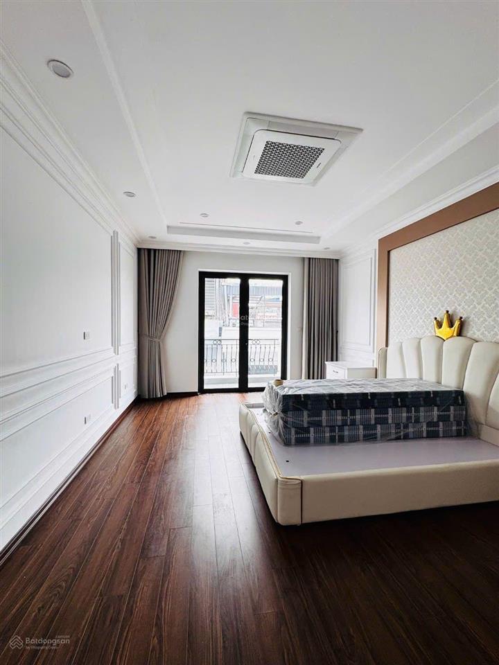 Bán nhanh căn nhà đẹp ở sướng phố vũ đức thận ngay bigc long biên 65m2 8 tầng nhỉnh 21 tỷ